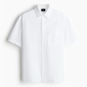 NWT Men’s Short Sleeve Cotton Button Up - Size L